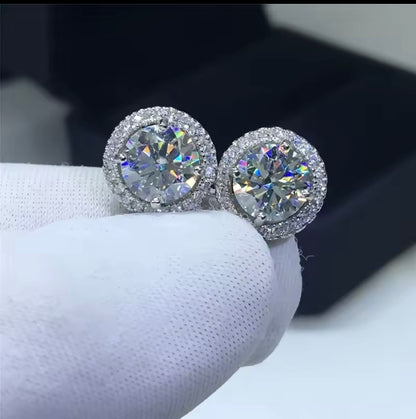 Small Round Stud Earrings with Shiny Cubic Zirconia