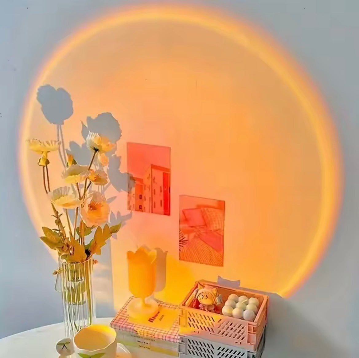 Sunset projection lamp, USB home decoration atmosphere lamp, multi-angle rotatable, suitable for home living room and bedroom